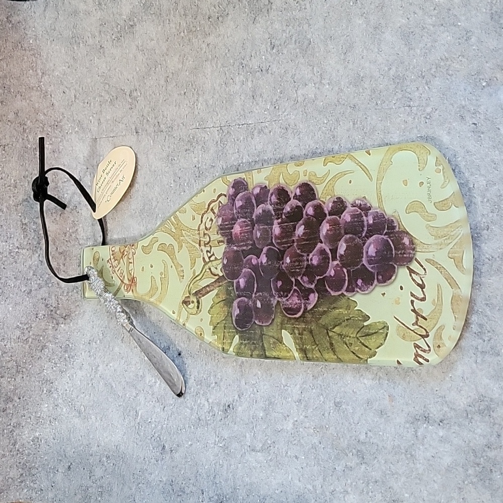 Wine Bottle Cheese Server w/knife NEW